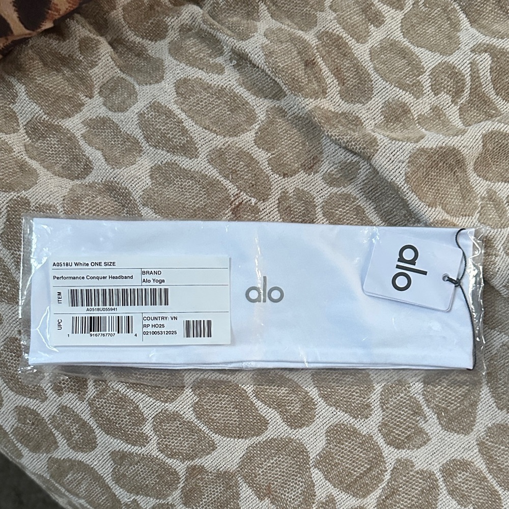ALO Yoga White Performance Headband